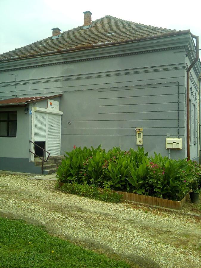 Hotel Drava Voelgye Vendeghaz Zakany Exterior foto